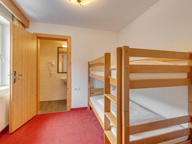 Apartment In Fuegen With A Shared Wellness Zewnętrze zdjęcie